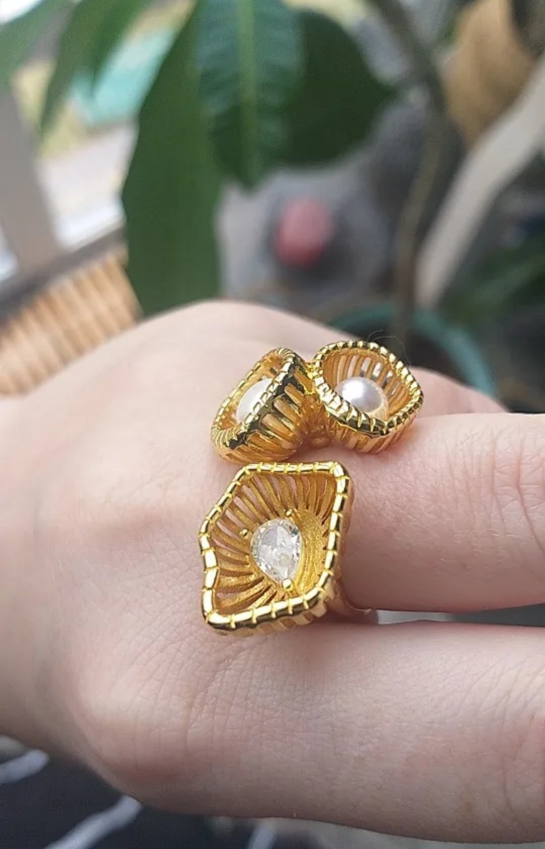 Anello Lotus